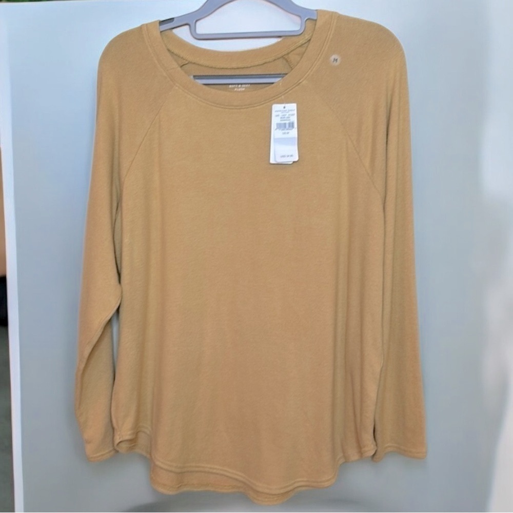 NWT American Eagle soft & sexy long sleeve top butternut yellow Sz M - Picture 3 of 9